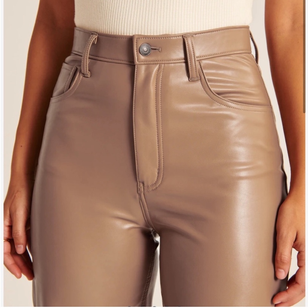 Abercrombie & Fitch The 90’s Straight Tan Vegan Leather Pants - Picture 3 of 8
